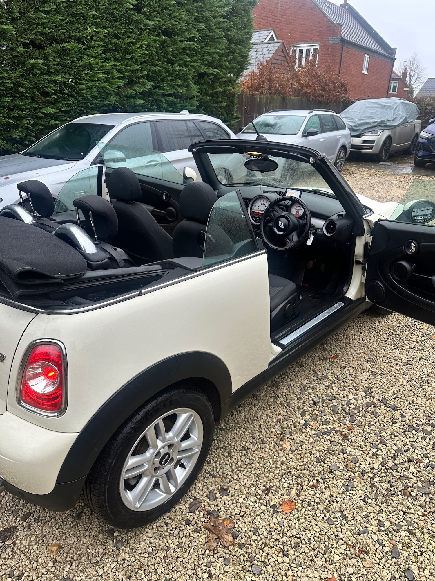 Used MINI Convertible 2012 for sale - 76545722: Photo 36