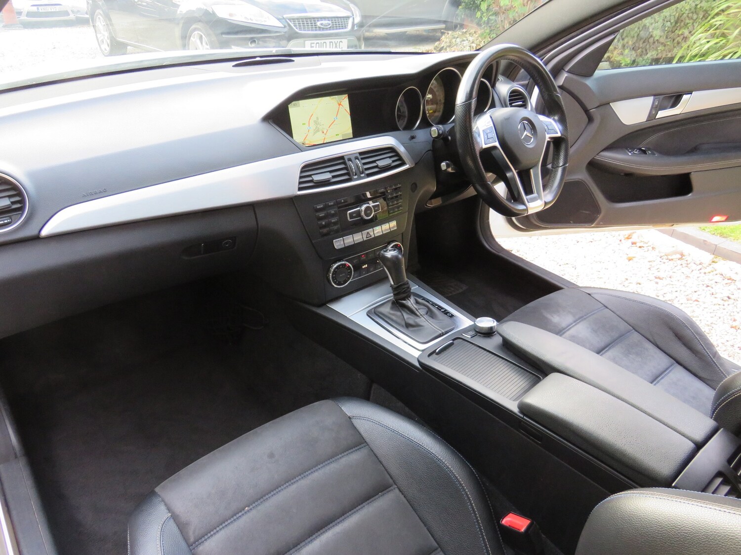 Used Mercedes-Benz C-Class 2014 for sale - 68613763: Photo 10