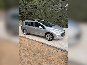 Used Peugeot 308 2011 for sale - 79262736: Photo