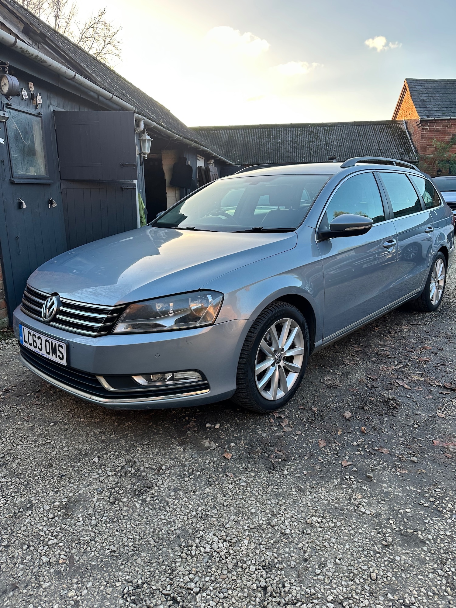 Used Volkswagen Passat 2014 for sale - 76603112: Photo 2