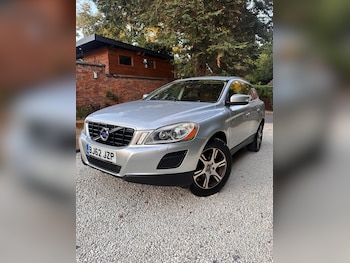 Used Volvo XC60 2012 for sale - 79468526: Photo