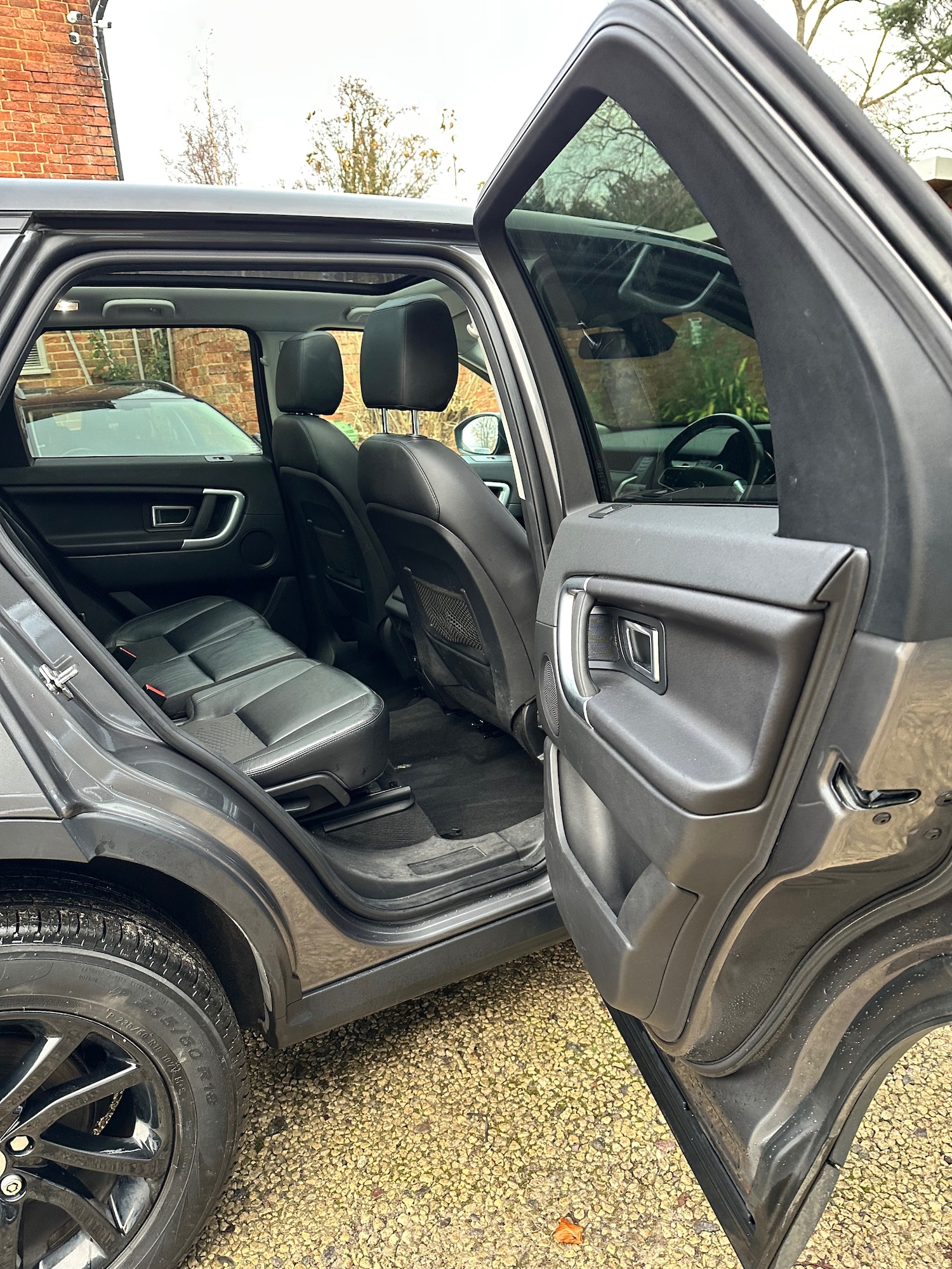 Used Land Rover Discovery Sport 2018 for sale - 76705689: Photo 22