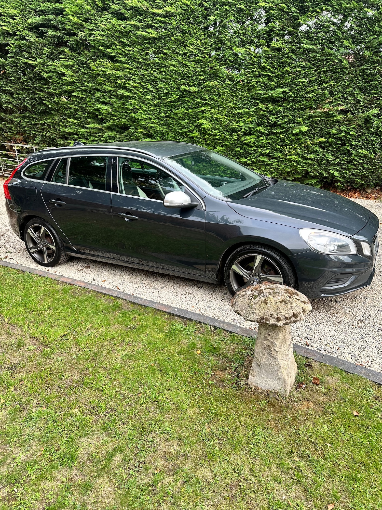 Used Volvo V60 2012 for sale - 76170235: Photo 11