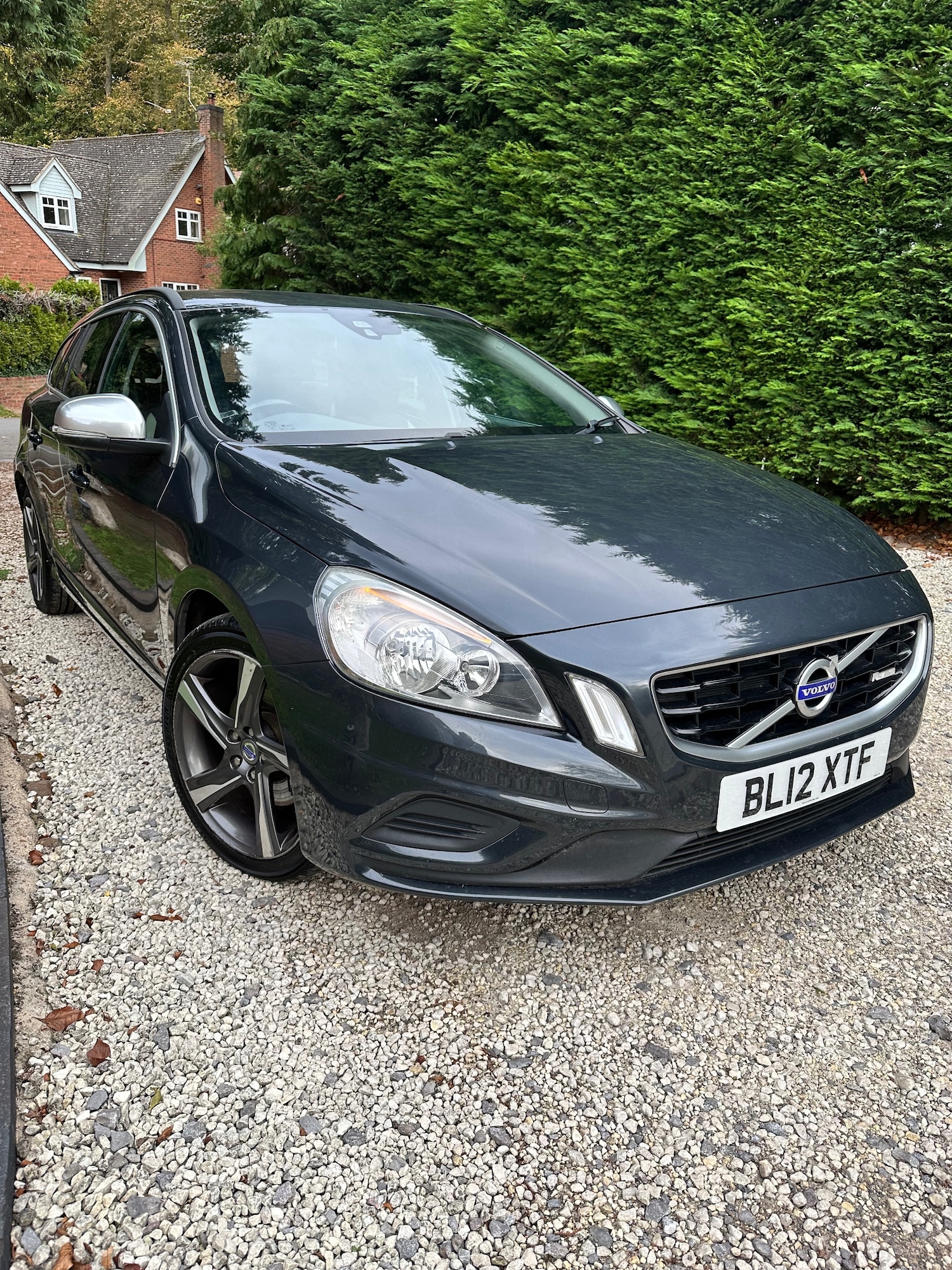 Used Volvo V60 2012 for sale - 76170235: Photo 9
