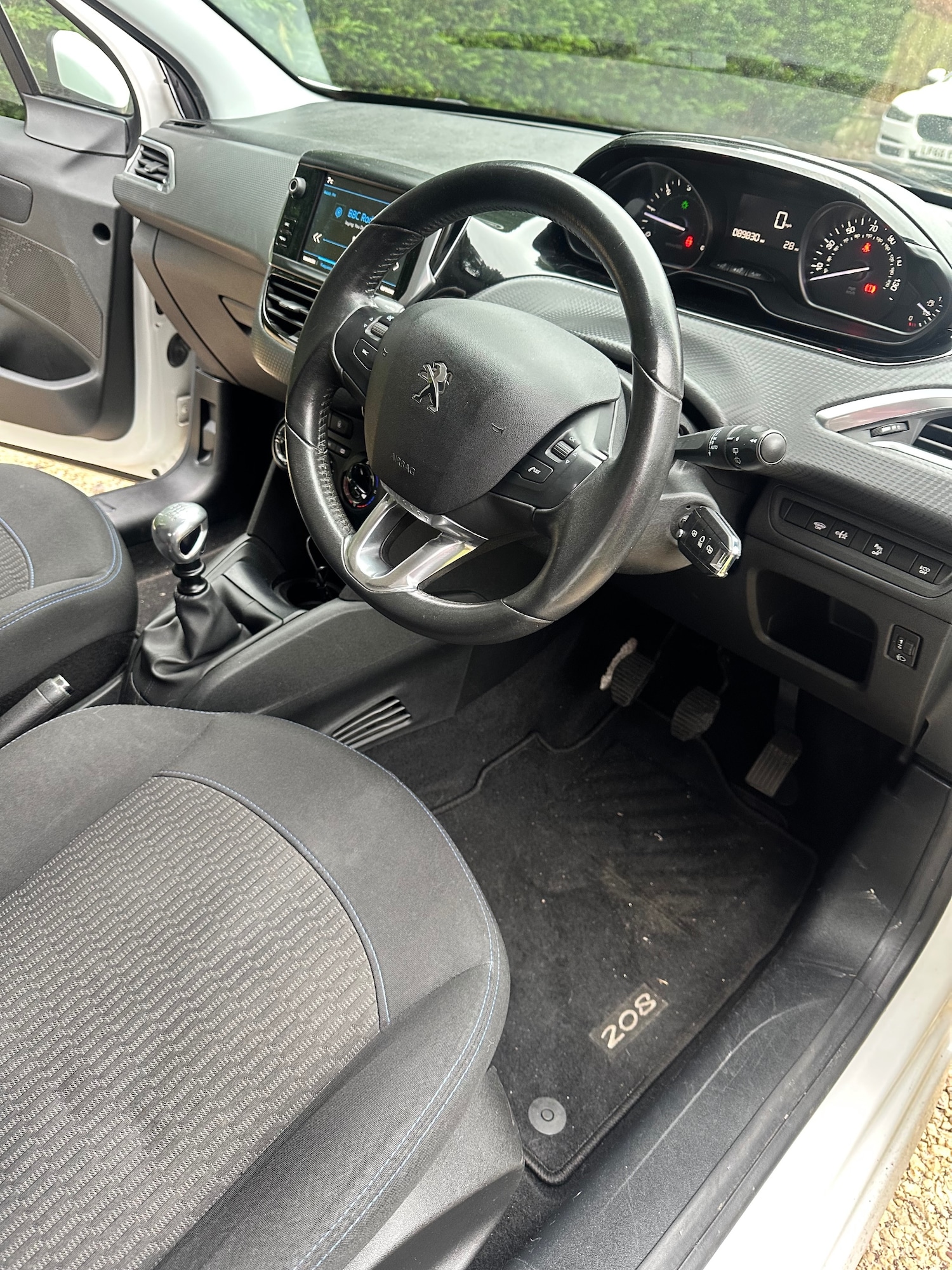 Used Peugeot 208 2019 for sale - 77240347: Photo 18