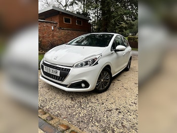 Used Peugeot 208 2019 for sale - 77240347: Photo