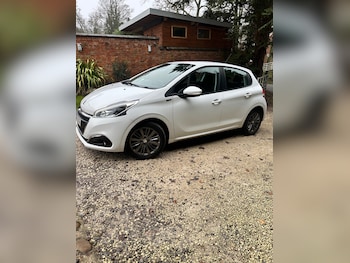 Used Peugeot 208 2019 for sale - 77240347: Photo