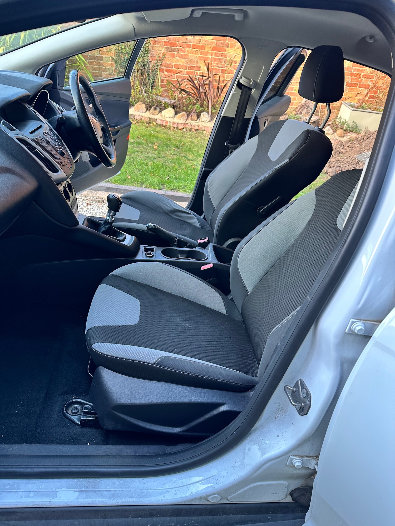 Used Ford Focus 2013 for sale - 76392061: Photo 25