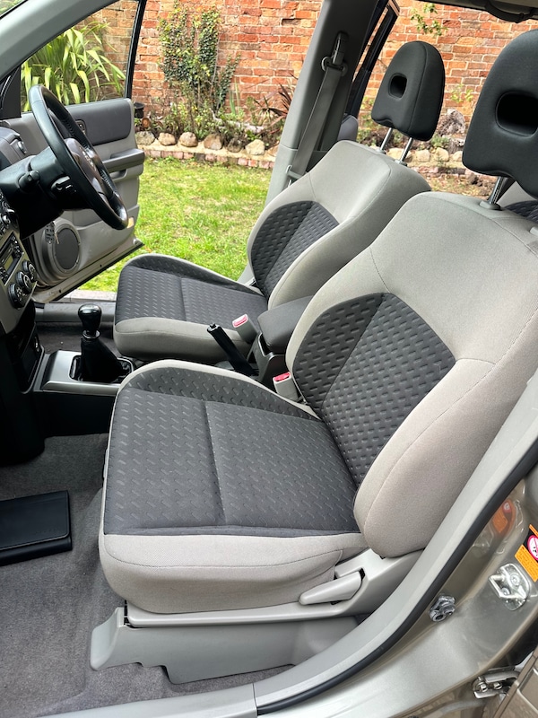 Used Nissan X-Trail 2006 for sale - 76320447: Photo 32