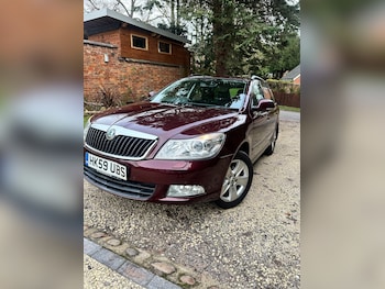 Used Skoda Octavia 2010 for sale - 77005633: Photo
