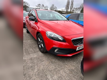 Used Volvo V40 2014 for sale - 77905955: Photo