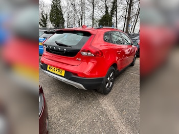 Used Volvo V40 2014 for sale - 77905955: Photo