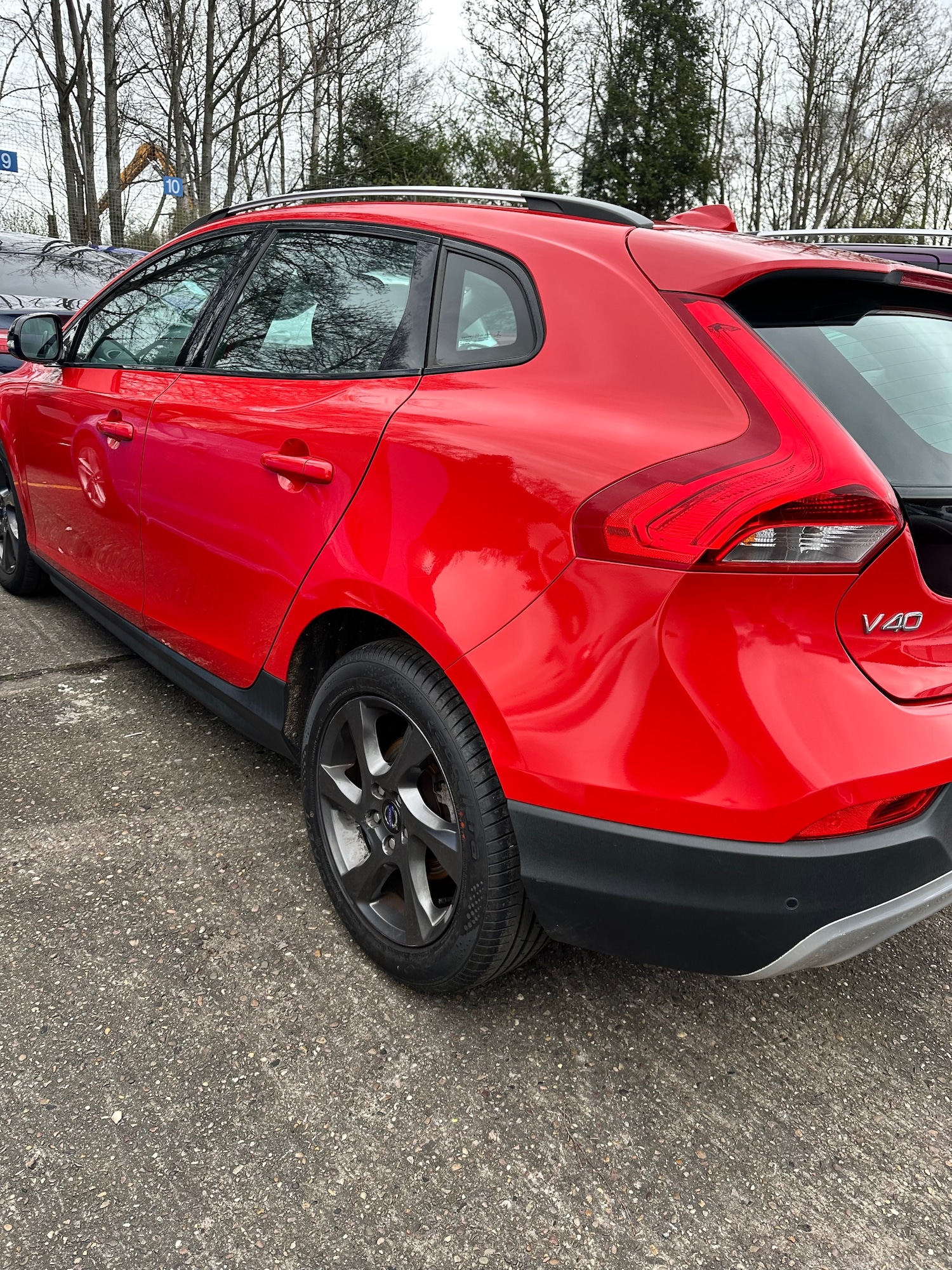 Used Volvo V40 2014 for sale - 77905955: Photo 6