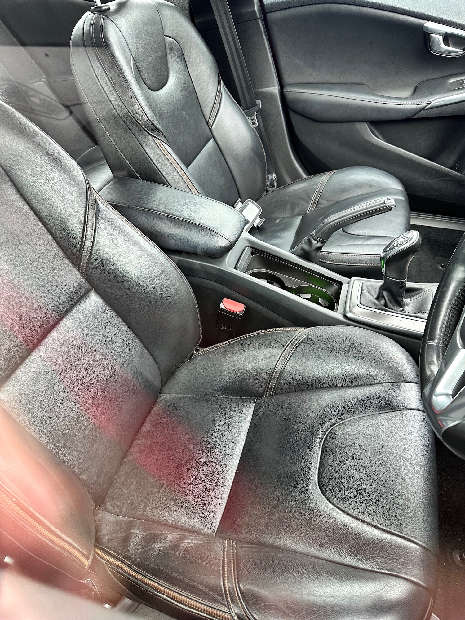 Used Volvo V40 2014 for sale - 77905955: Photo 7