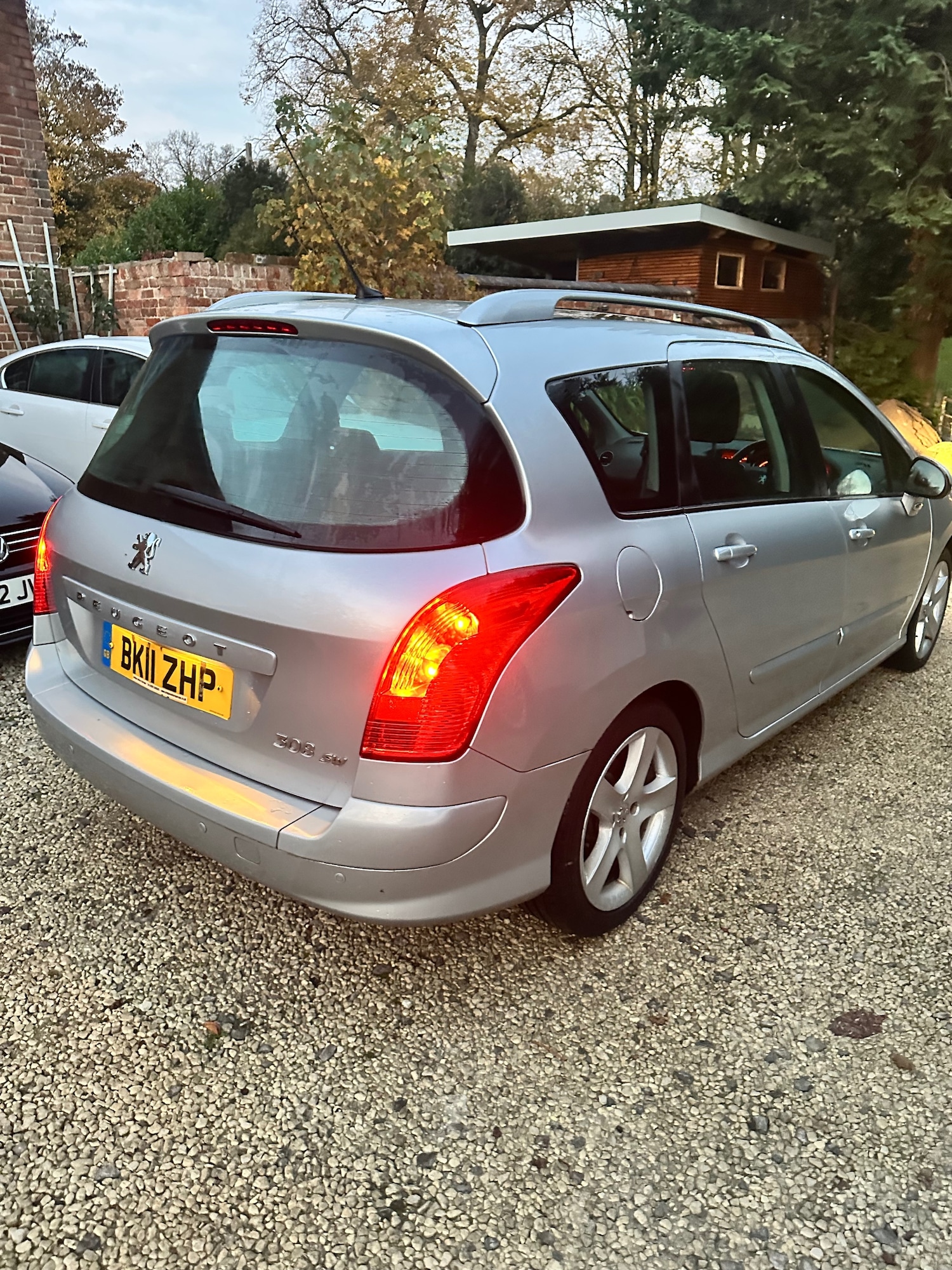 Used Peugeot 308 2011 for sale - 76510304: Photo 5