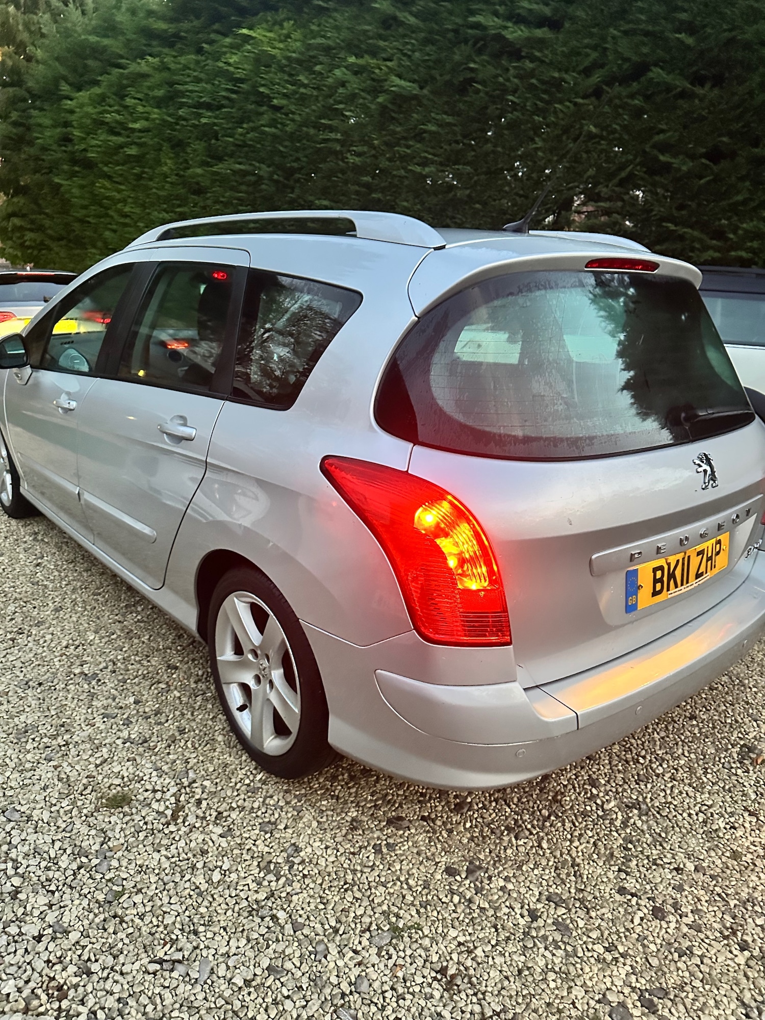 Used Peugeot 308 2011 for sale - 76510304: Photo 8