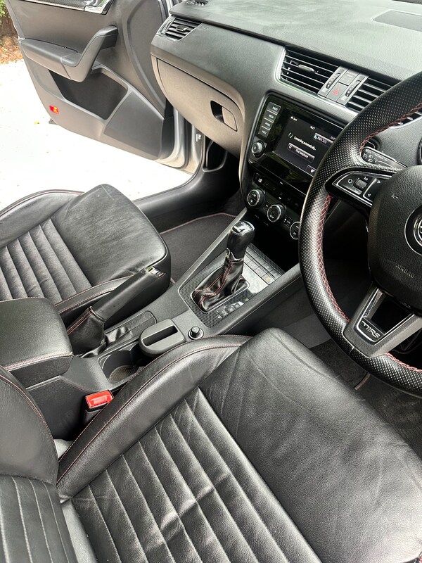Used Skoda Octavia 2013 for sale - 75535766: Photo 17
