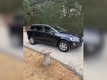 Used Volvo XC60 2015 for sale - 79504452: Photo