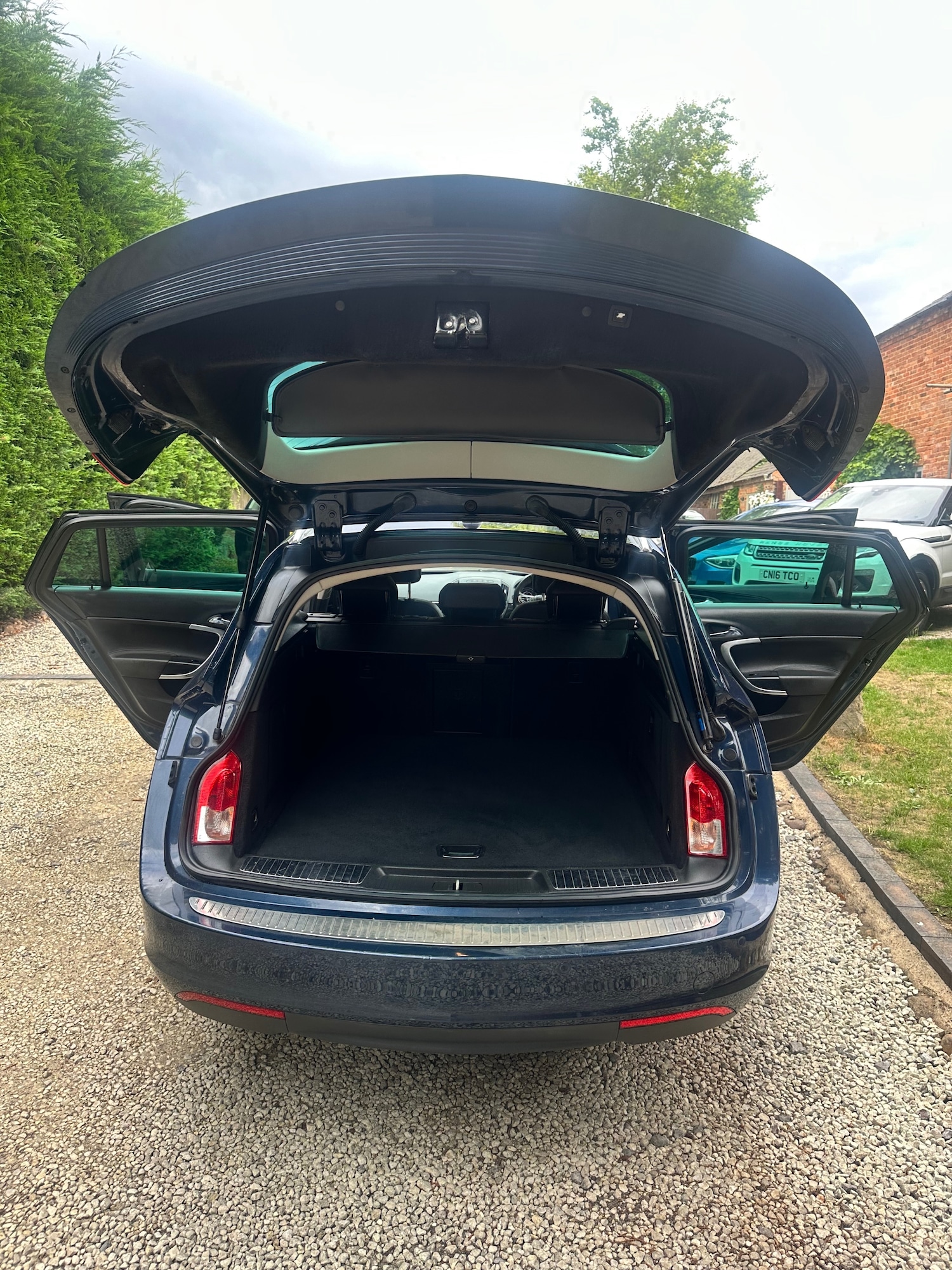 Vehicle 28