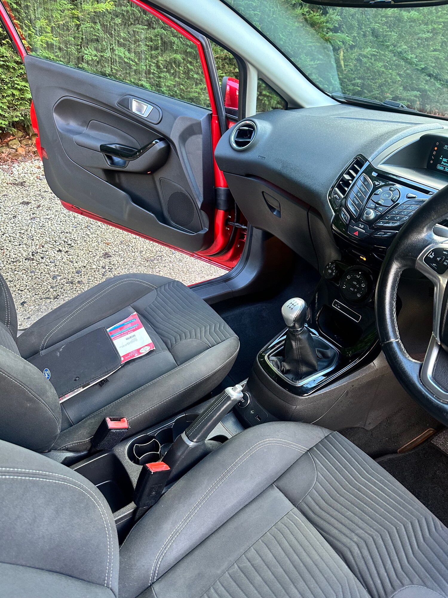 Used Ford Fiesta 2015 for sale - 77437951: Photo 22