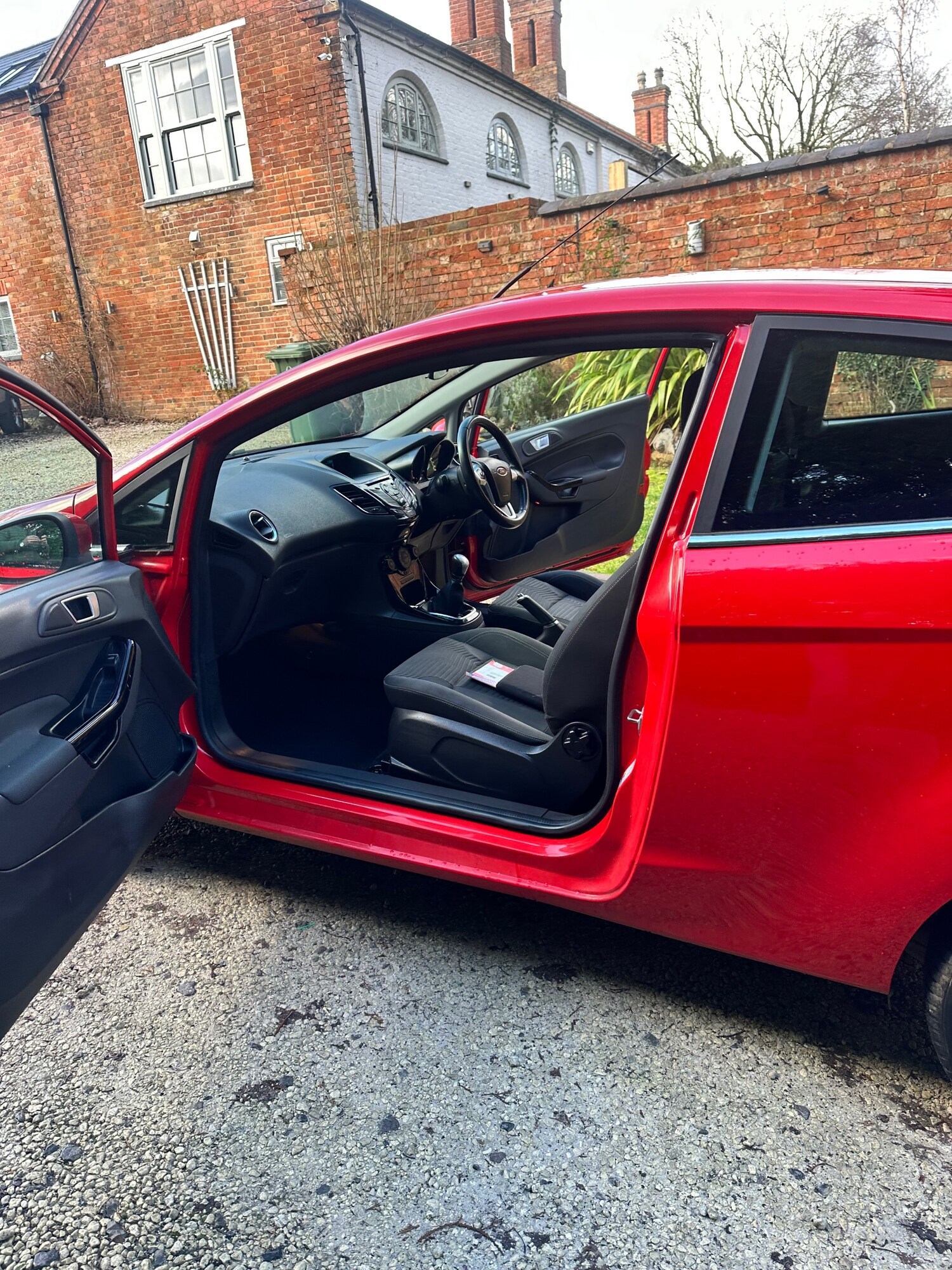 Used Ford Fiesta 2015 for sale - 77437951: Photo 28