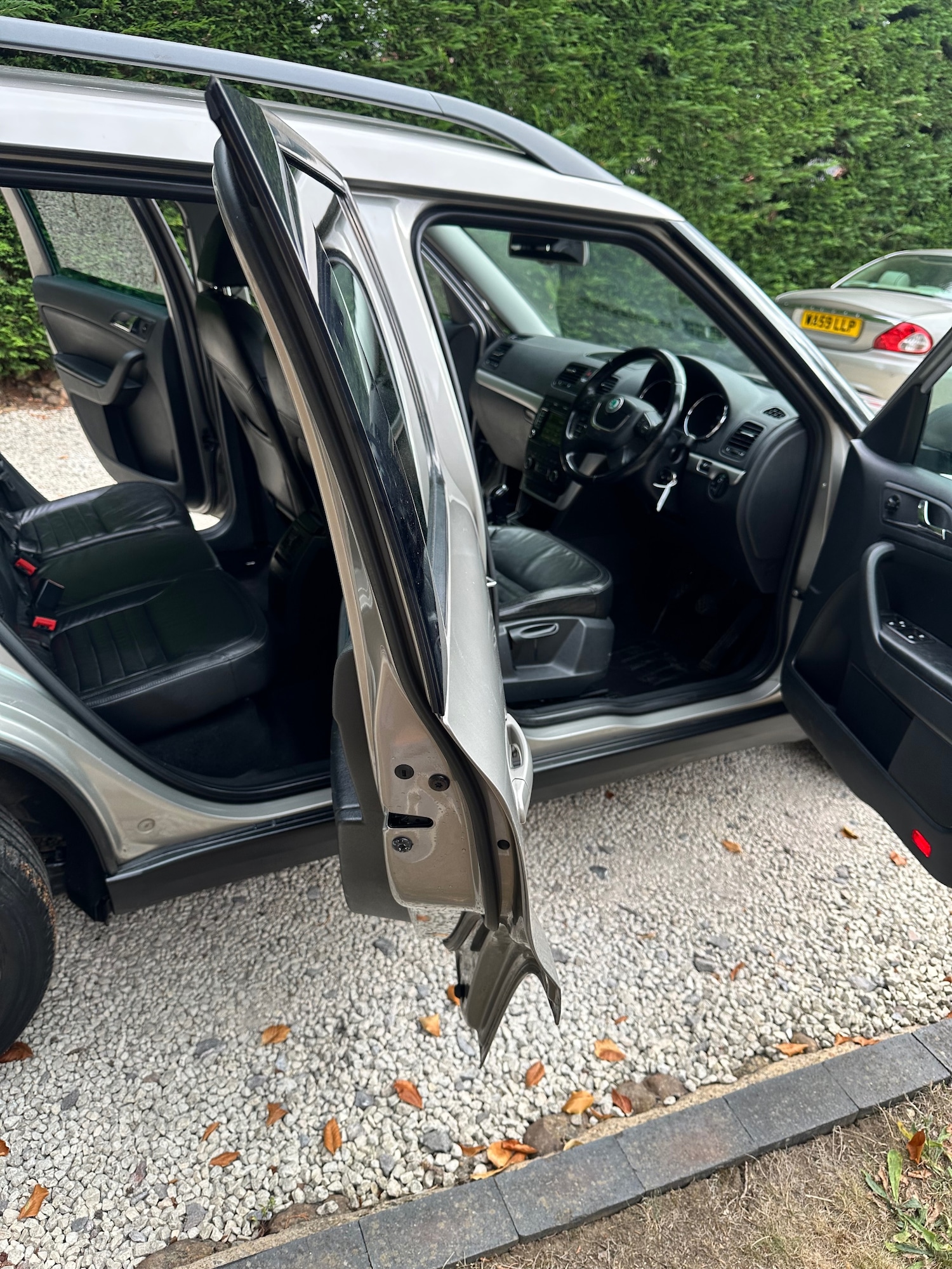Vehicle 21