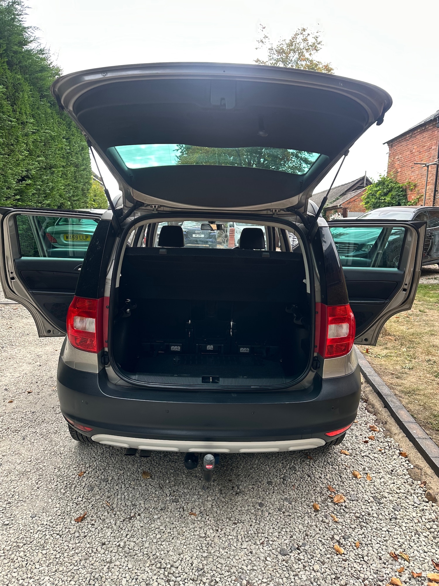Vehicle 27