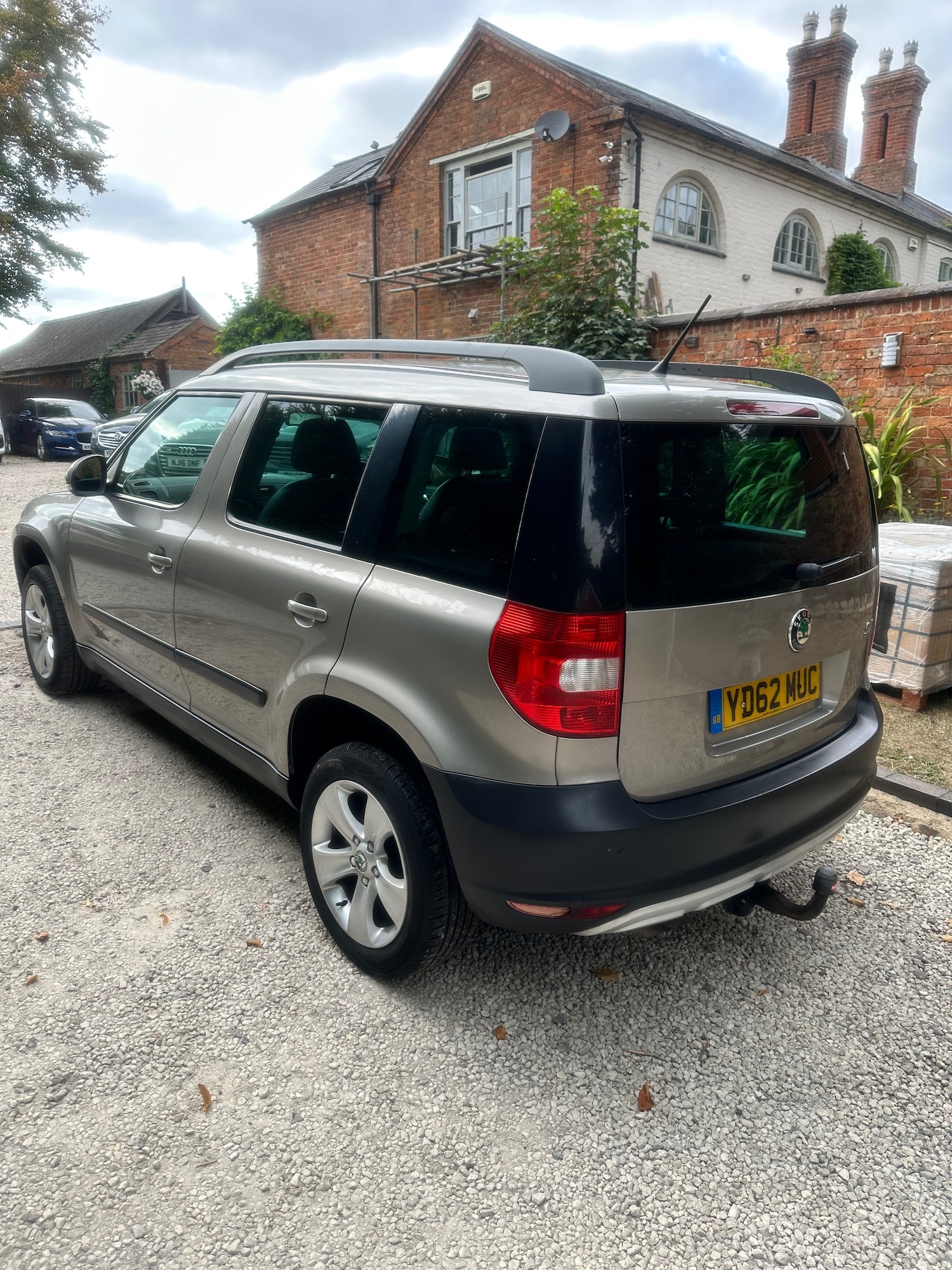 Vehicle 6