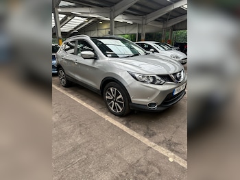 Used Nissan Qashqai 2016 for sale - 78903365: Photo