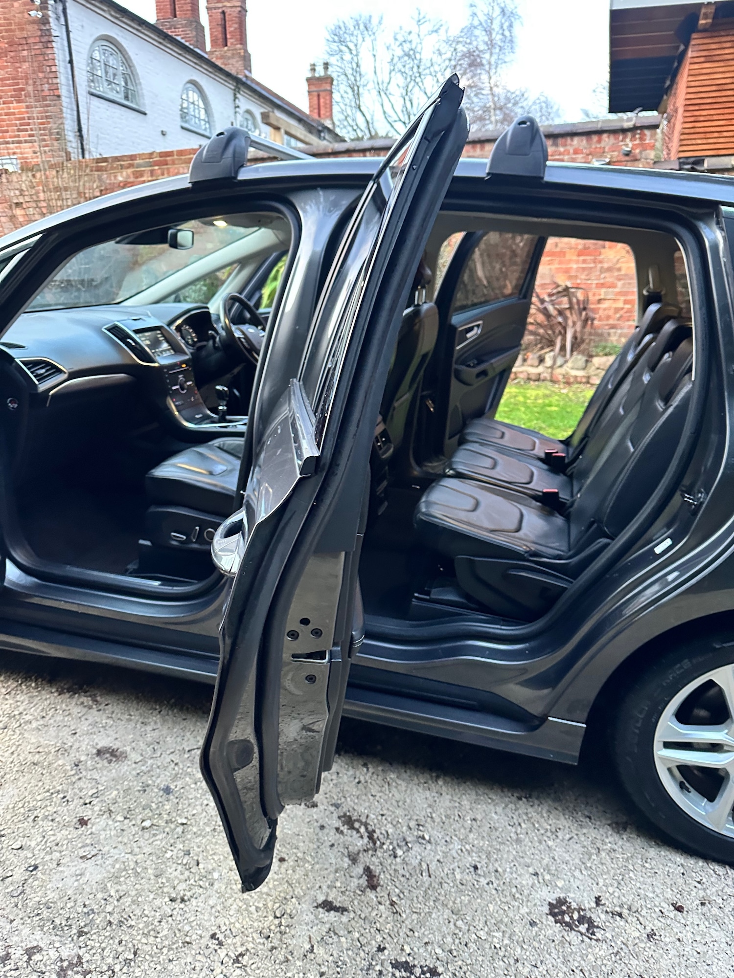 Used Ford S-Max 2016 for sale - 77435896: Photo 25