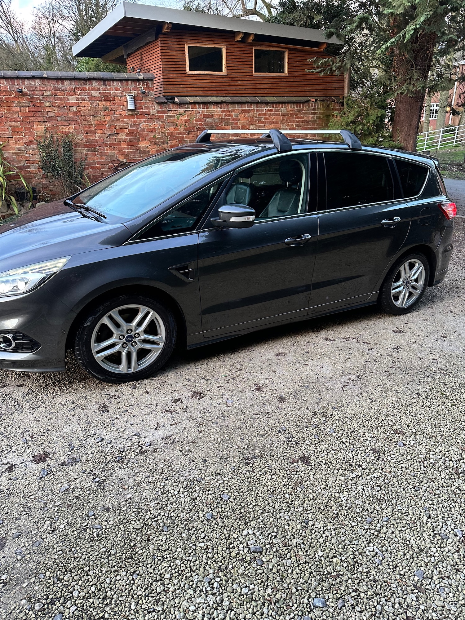Used Ford S-Max 2016 for sale - 77435896: Photo 3