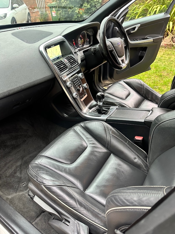 Used Volvo XC60 2016 for sale - 76253761: Photo 33