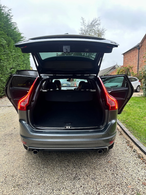 Used Volvo XC60 2016 for sale - 76253761: Photo 35