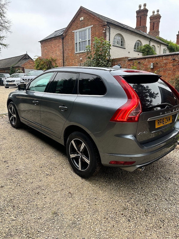 Used Volvo XC60 2016 for sale - 76253761: Photo 37