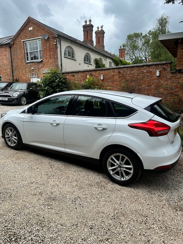 Used Ford Focus 2016 for sale - 74891310: Photo 4