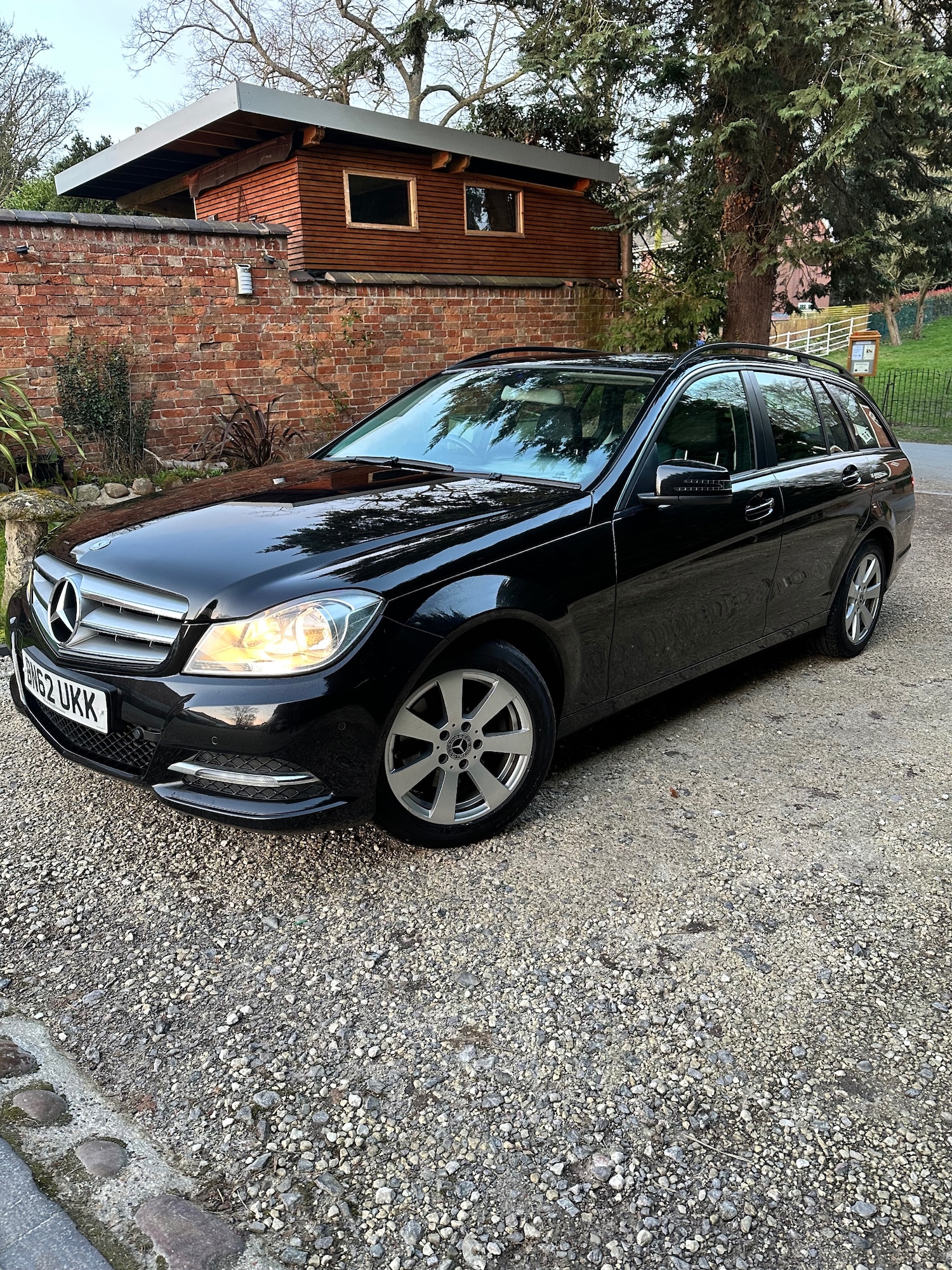 Used Mercedes-Benz C Class 2012 for sale - 77744210: Photo 11