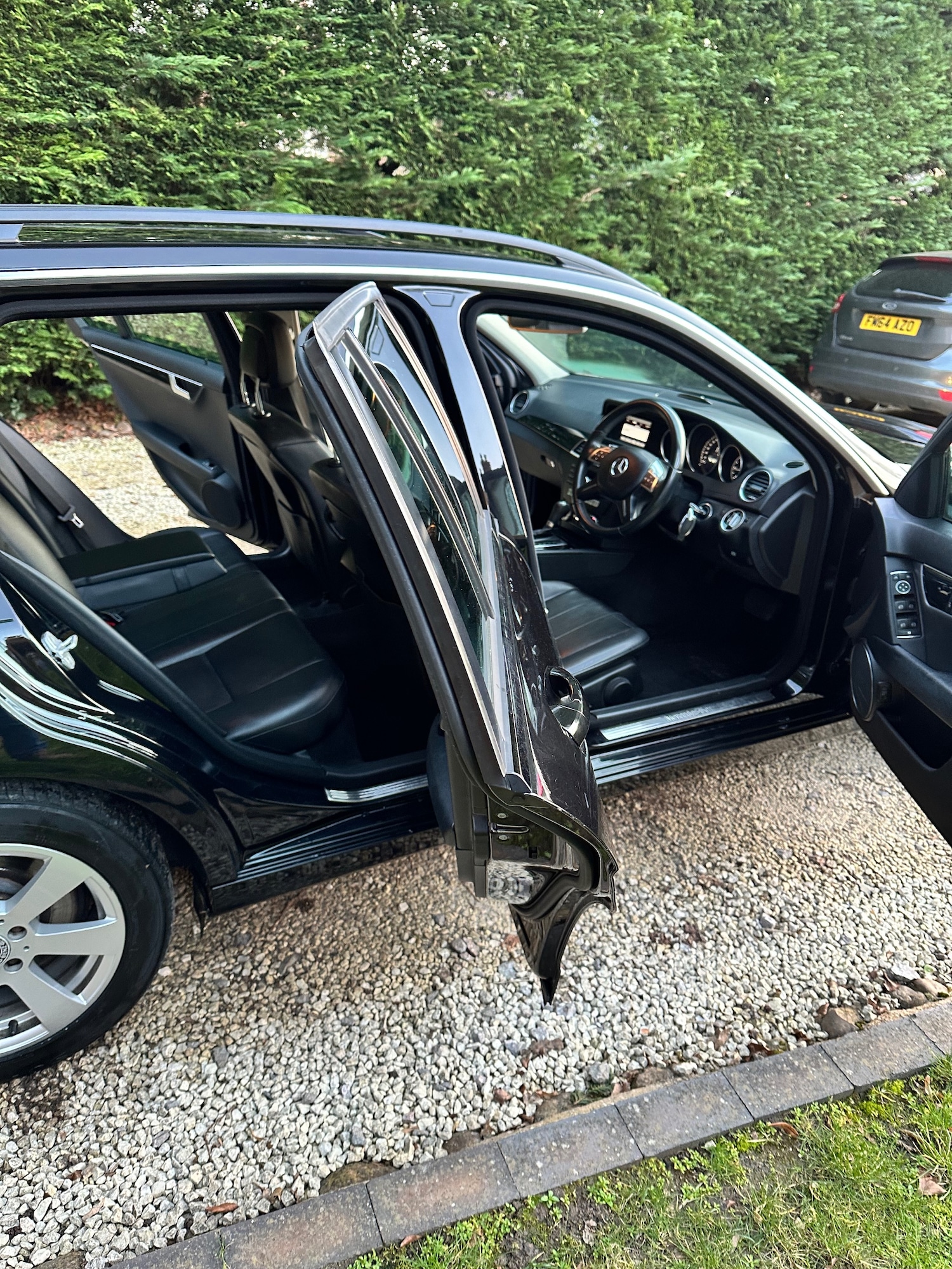 Used Mercedes-Benz C Class 2012 for sale - 77744210: Photo 19