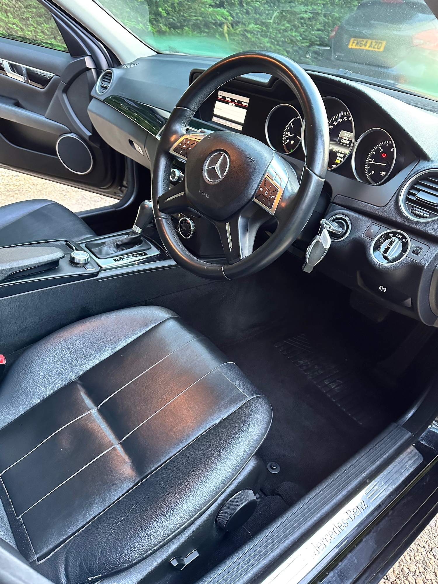 Used Mercedes-Benz C Class 2012 for sale - 77744210: Photo 21