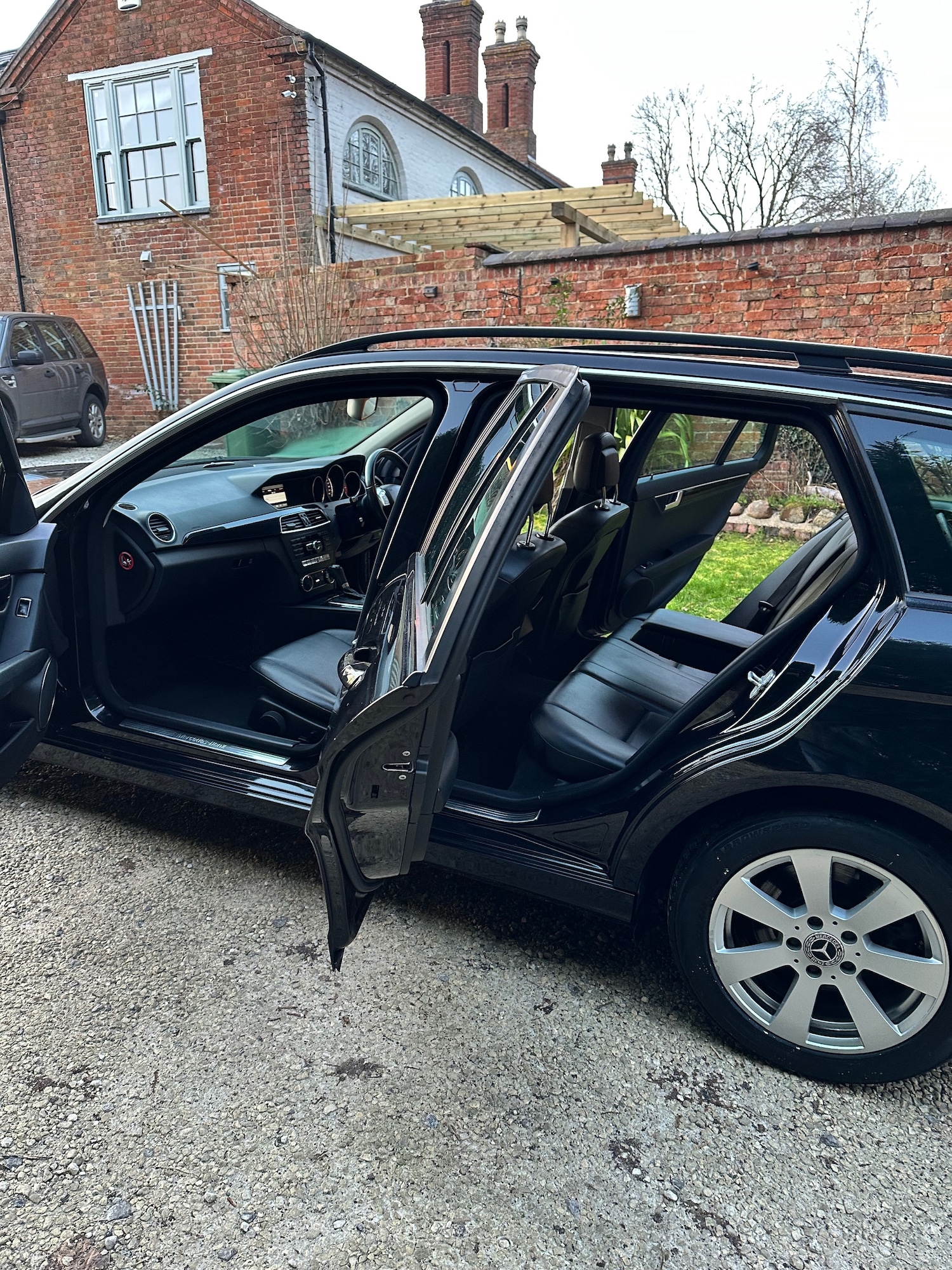 Used Mercedes-Benz C Class 2012 for sale - 77744210: Photo 27