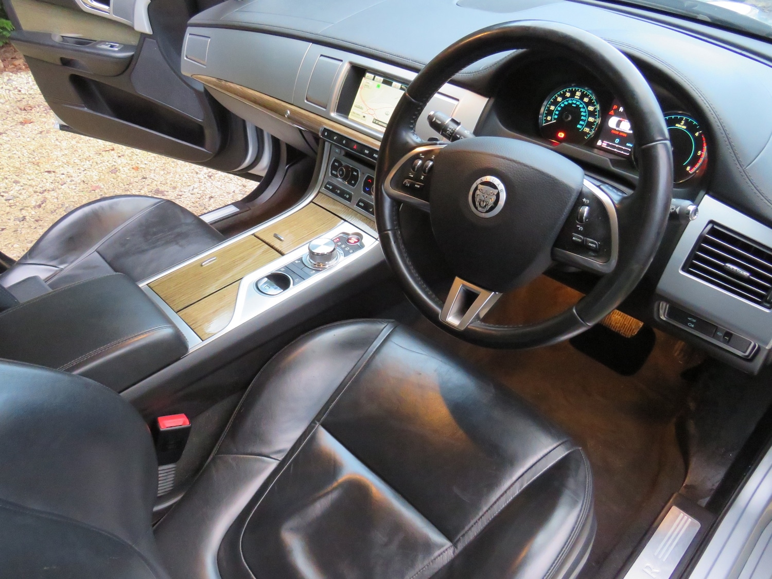 Used Jaguar XF 2012 for sale - 73517303: Photo 14