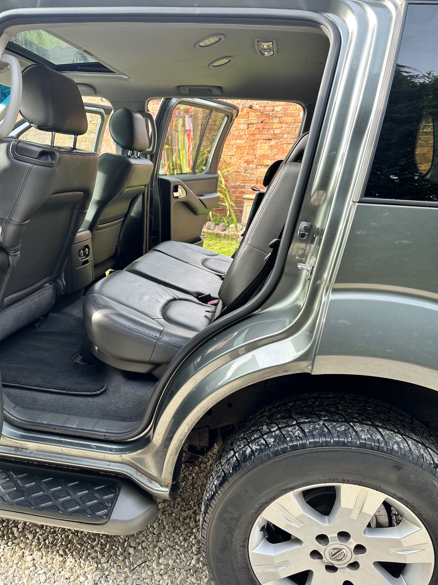 Used Nissan Pathfinder 2006 for sale - 78123288: Photo 28