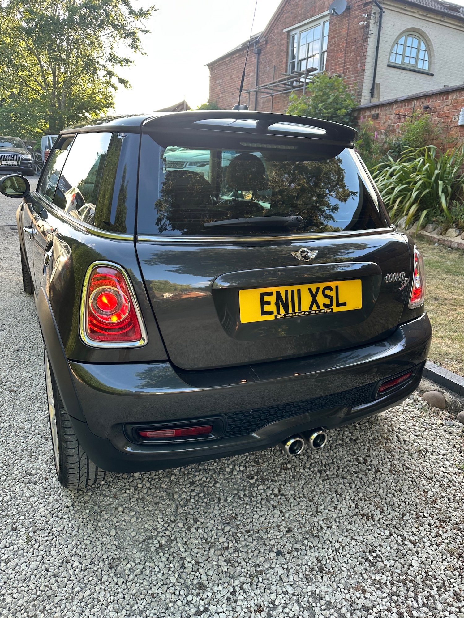 Vehicle 31