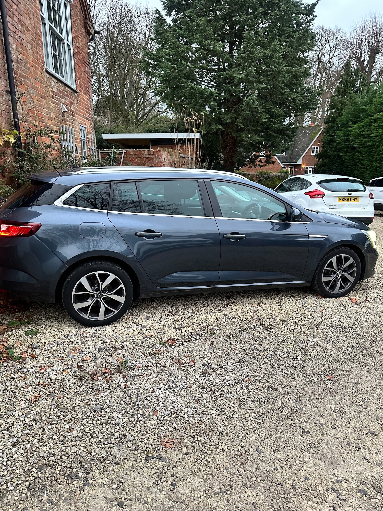 Used Renault Megane 2018 for sale - 76807299: Photo 12