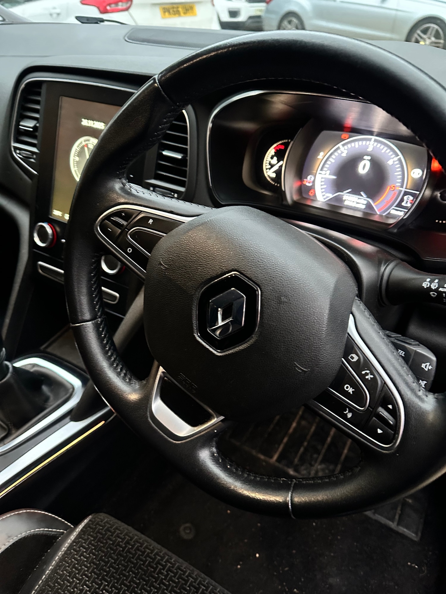 Used Renault Megane 2018 for sale - 76807299: Photo 16