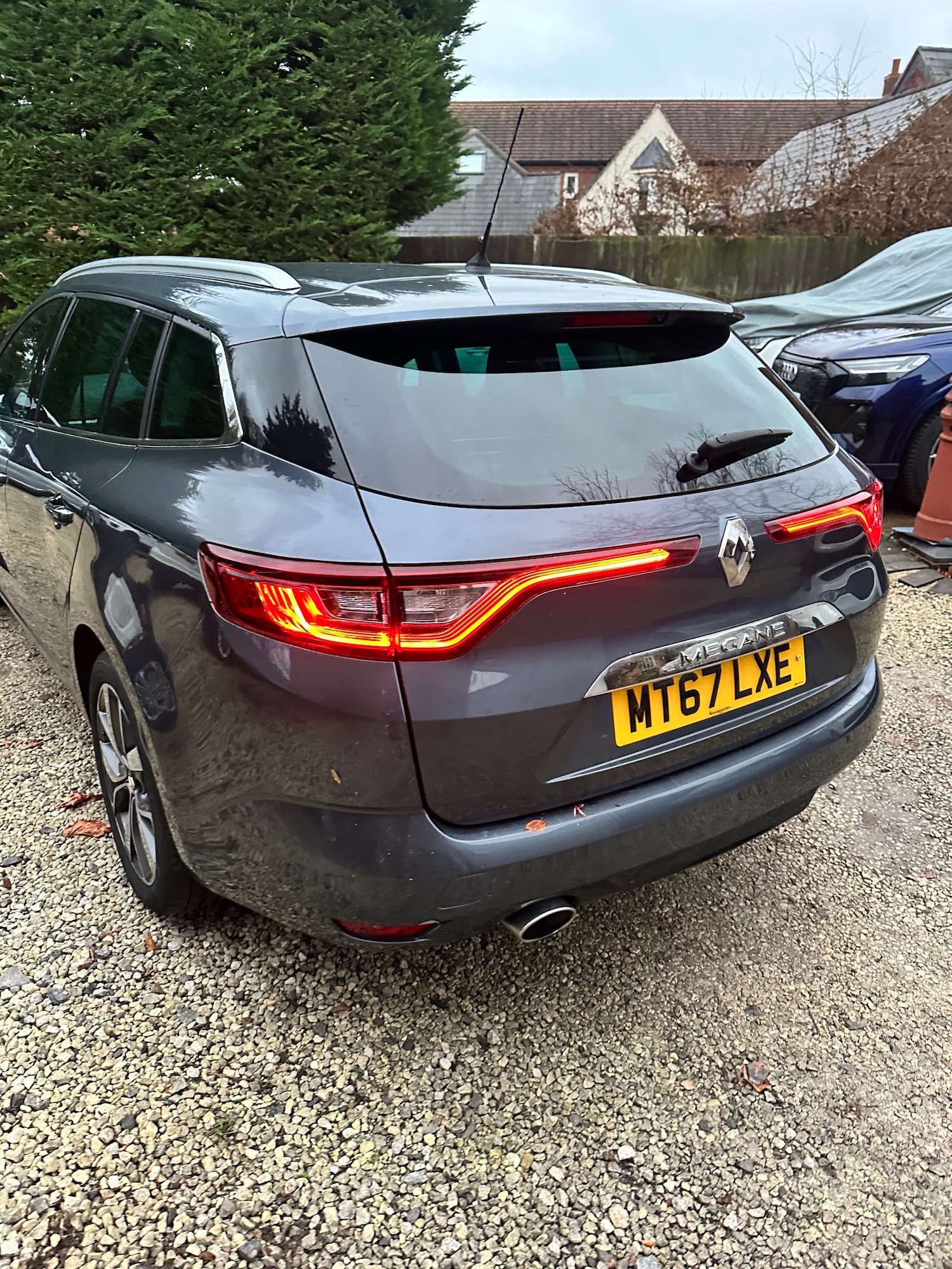 Used Renault Megane 2018 for sale - 76807299: Photo 6