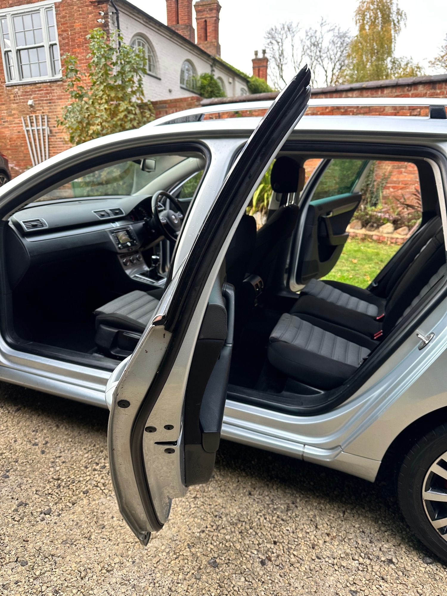 Used Volkswagen Passat 2012 for sale - 76405499: Photo 24