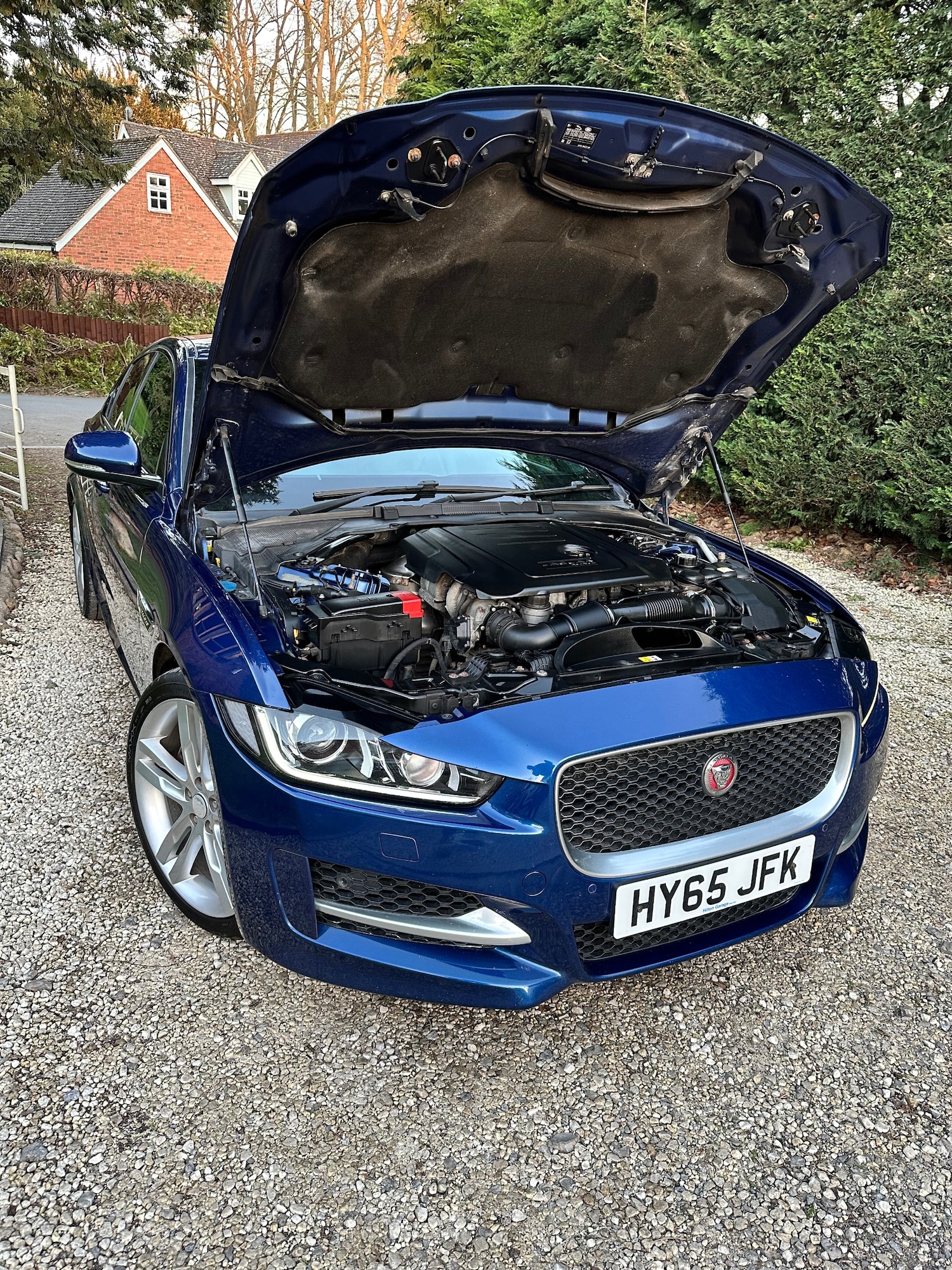 Used Jaguar XE 2015 for sale - 73927754: Photo 35