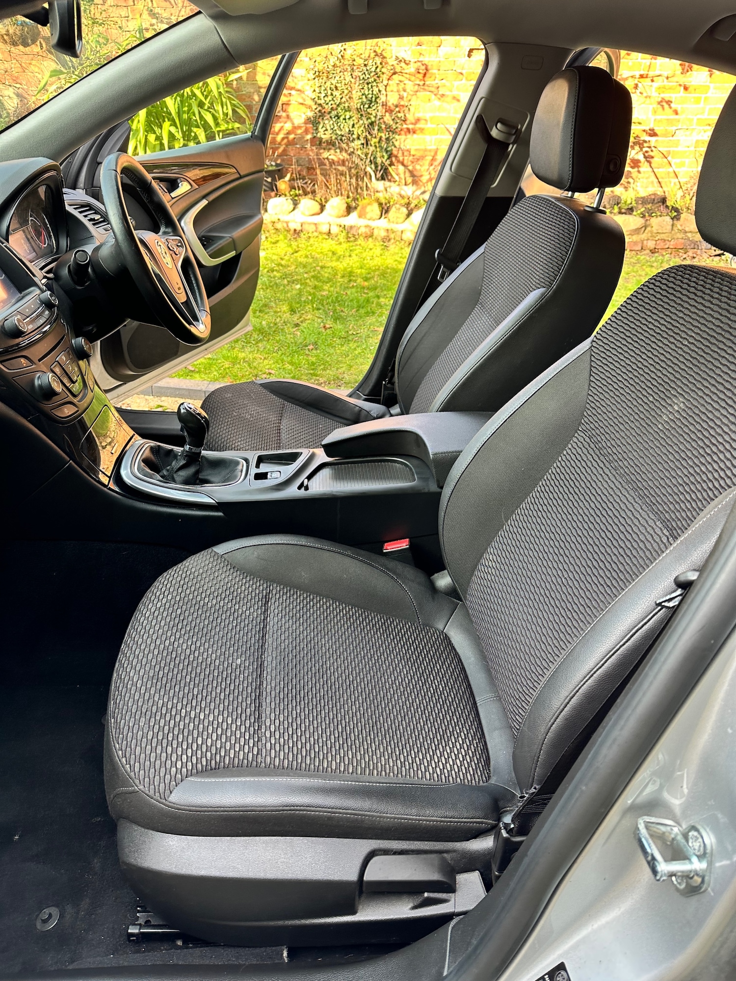 Used Vauxhall Insignia 2015 for sale - 77662074: Photo 33