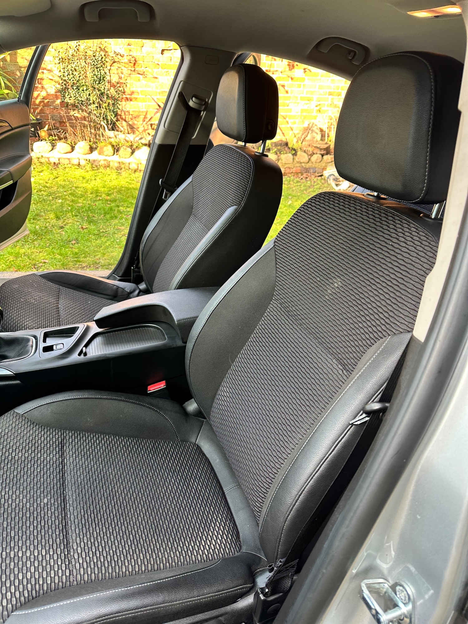 Used Vauxhall Insignia 2015 for sale - 77662074: Photo 34