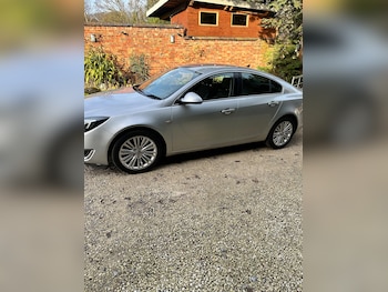 Used Vauxhall Insignia 2015 for sale - 77662074: Photo